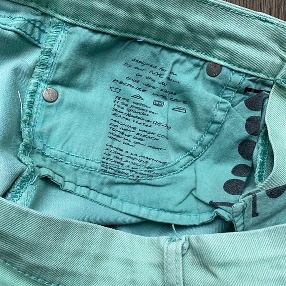 Blank NYC Color Jeans - Picture 4 of 9